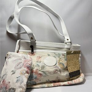 Pacific Connections White and Floral Shoulder Bag Set